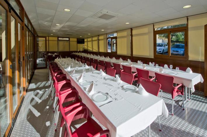 Hotel Restaurante La Casilla Cangas De Narcea Zewnętrze zdjęcie