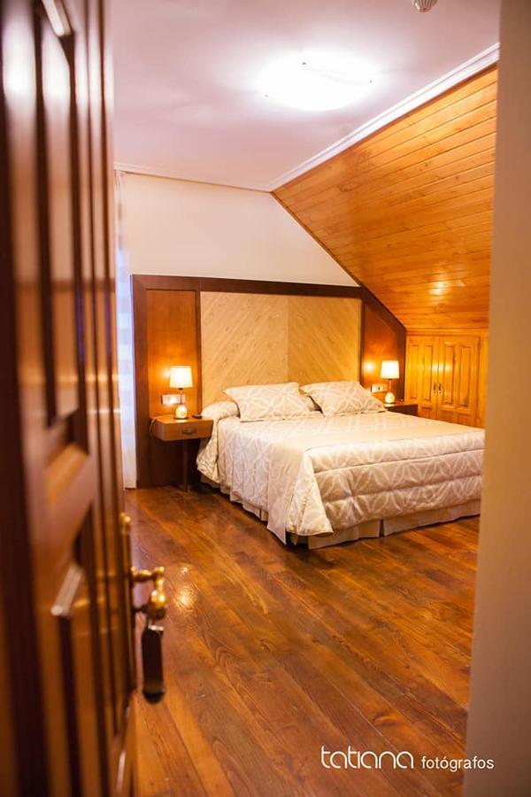 Hotel Restaurante La Casilla Cangas De Narcea Zewnętrze zdjęcie